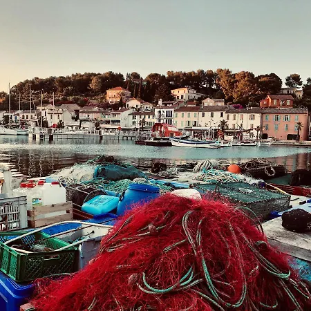 Apartamento Les Pieds Dans L'eau A Saint-mandrier Saint-Mandrier-sur-Mer